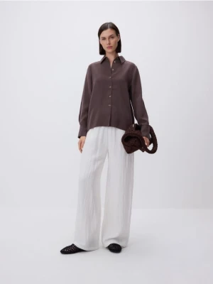 Reserved - Gładka koszula z modalu - ciemnobrązowy