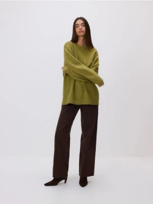 Reserved - Gładki sweter - oliwkowy