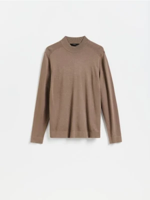 Reserved - Gładki sweter z półgolfem - brązowy