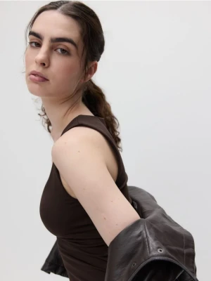 Reserved - Gładki top - ciemnobrązowy