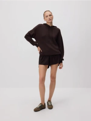 Reserved - Gładkie szorty z modalem - ciemnobrązowy