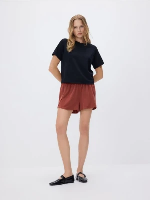 Reserved - Gładkie szorty z modalem - miedziany