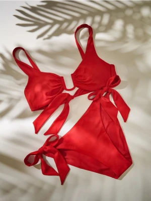 Reserved - Góra od stroju kąpielowego - czerwony