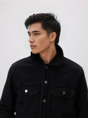 Reserved - Jeansowa kurtka sherpa - czarny