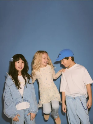 Reserved - Jeansowa kurtka ze stójką - niebieski