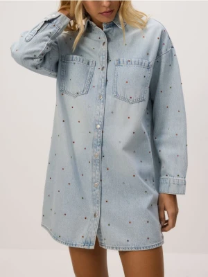 Reserved - Jeansowa sukienka z aplikacjami - niebieski