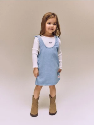 Reserved - Jeansowa sukienka z szelkami - jasnoniebieski