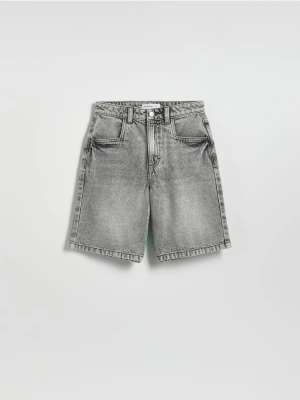 Reserved - Jeansowe szorty bermudy - jasnoszary