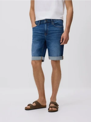Reserved - Jeansowe szorty slim fit - granatowy