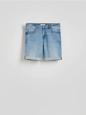 Reserved - Jeansowe szorty slim fit - niebieski