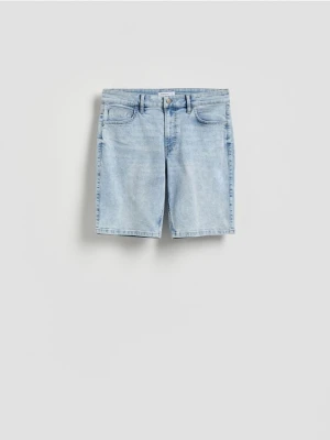Reserved - Jeansowe szorty slim fit - niebieski