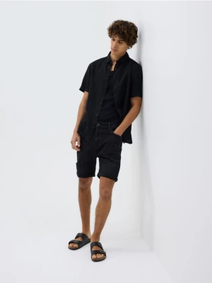 Reserved - Jeansowe szorty slim fit - szary