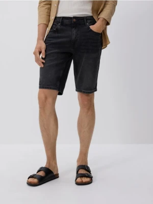 Reserved - Jeansowe szorty slim fit - szary
