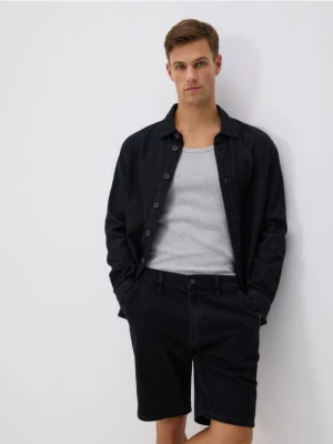 Reserved - Jeansowe szorty straight - czarny