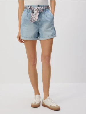 Reserved - Jeansowe szorty z bandaną - niebieski