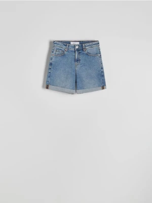 Reserved - Jeansowe szorty z podwiniętymi nogawkami - niebieski