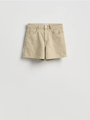Reserved - Jeansowe szorty - zielony