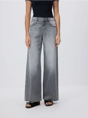 Reserved - Jeansy baggy fit - jasnoszary