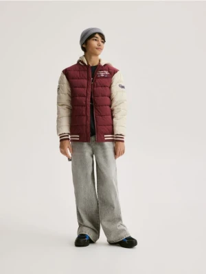 Reserved - Jeansy baggy z brelokiem - jasnoszary