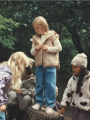 Reserved - Jeansy baggy z prostą nogawką - niebieski