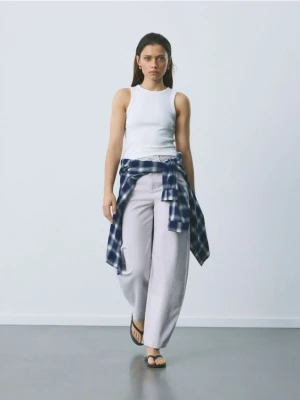 Reserved - Jeansy barrel leg - różowy