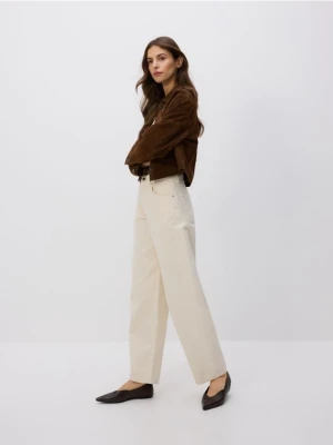 Reserved - Jeansy barrel leg - złamana biel