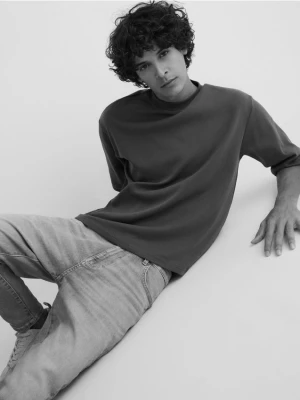 Zdjęcie produktu Reserved - Jeansy carrot slim - niebieski