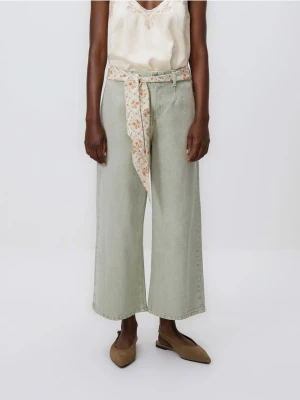 Reserved - Jeansy culotte z chustką - zielony