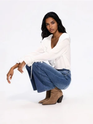 Reserved - Jeansy flare comfort - niebieski