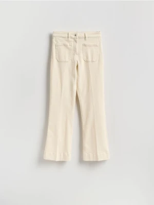 Reserved - Jeansy flare - kremowy