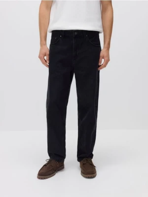 Reserved - Jeansy loose z efektem sprania - czarny