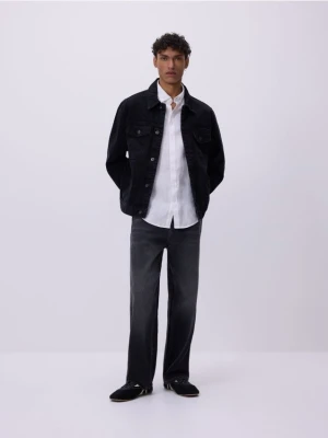 Reserved - Jeansy loose z efektem sprania - szary