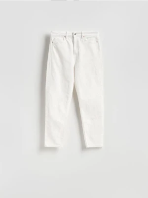 Reserved - Jeansy mom fit - złamana biel
