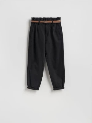 Reserved - Jeansy paperbag z paskiem - czarny
