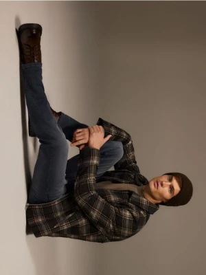 Reserved - Jeansy slim fit z efektem sprania - granatowy