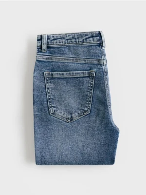 Reserved - Jeansy slim z dłuższą nogawką - niebieski