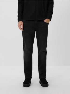 Reserved - Jeansy slim z efektem sprania - czarny