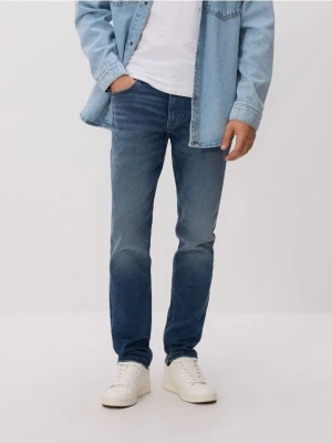Reserved - Jeansy slim z efektem sprania - niebieski