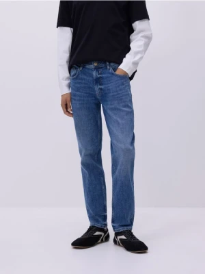 Reserved - Jeansy slim z efektem sprania - niebieski
