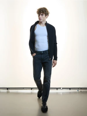 Reserved - Jeansy slim z efektem sprania - szary