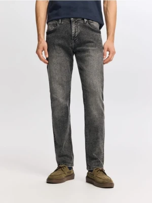 Reserved - Jeansy slim z efektem sprania - szary