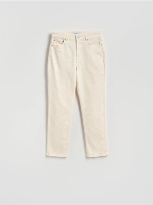 Reserved - Jeansy straight - biały