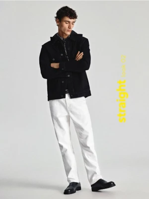 Reserved - Jeansy straight fit - biały