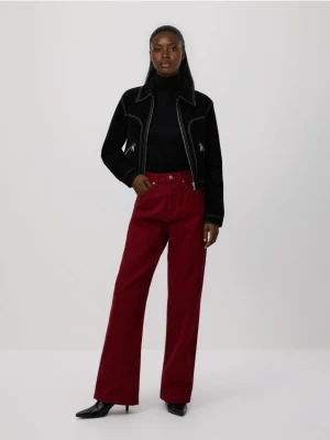 Reserved - Jeansy straight fit - czerwony