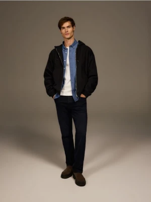 Reserved - Jeansy straight fit - granatowy