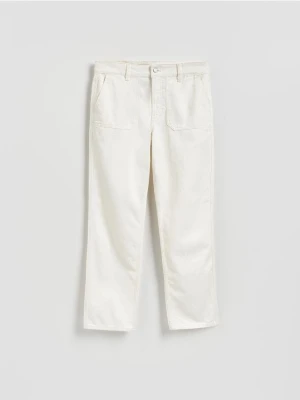 Reserved - Jeansy straight fit - złamana biel