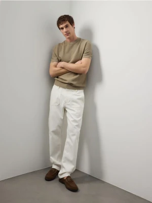 Reserved - Jeansy straight fit - złamana biel