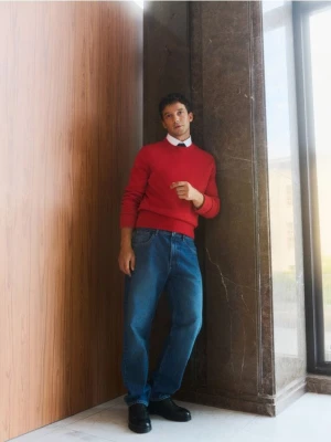 Reserved - Jeansy straight z efektem sprania - granatowy