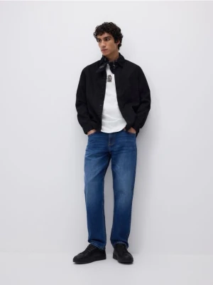 Reserved - Jeansy straight z efektem sprania - niebieski