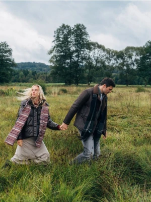 Reserved - Jeansy straight z efektem sprania - szary